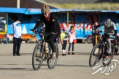 مسابقه دوچرخه سواری بانوان - تبریز